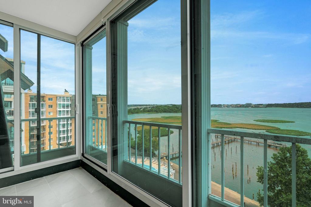 1250 S WASHINGTON STREET Unit: 703