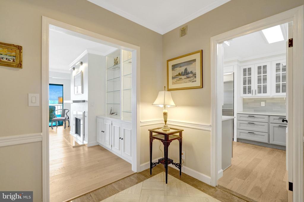 1250 S WASHINGTON STREET Unit: 703