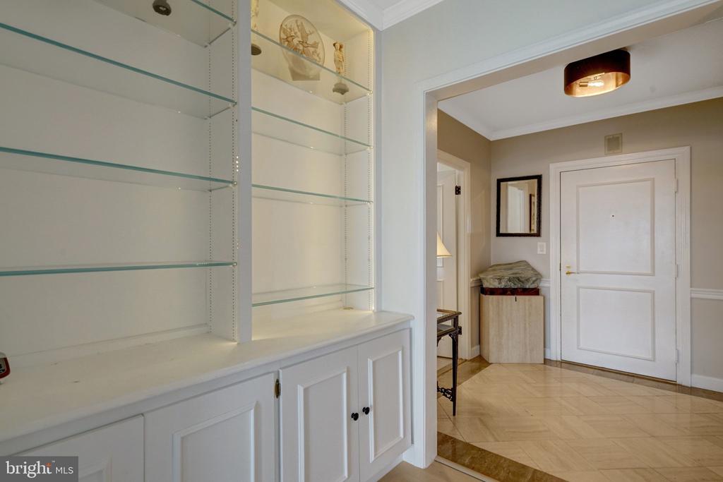 1250 S WASHINGTON STREET Unit: 703