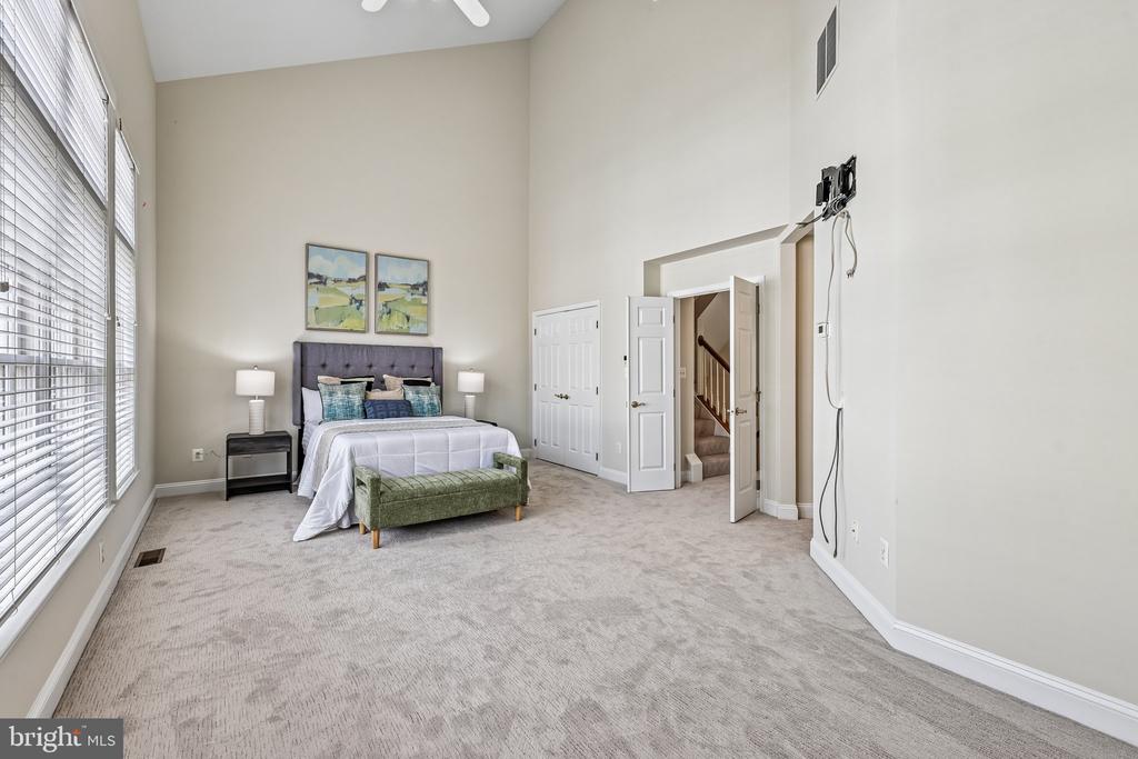 405 S FAYETTE STREET