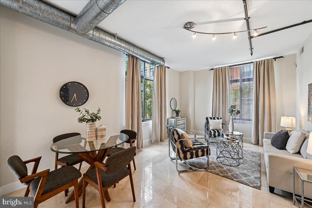 520 JOHN CARLYLE STREET Unit: 343