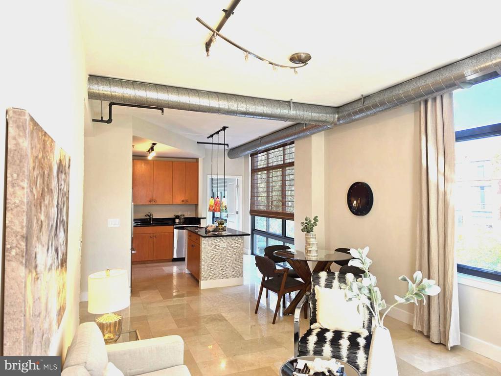 520 JOHN CARLYLE STREET Unit: 343