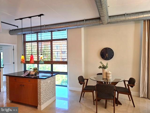 520 JOHN CARLYLE STREET Unit: 343