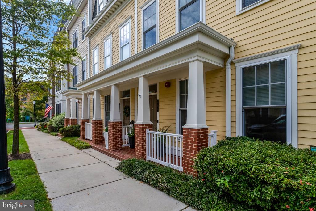 603 E ALEXANDRIA AVENUE