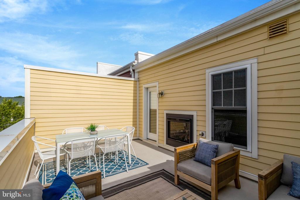 603 E ALEXANDRIA AVENUE