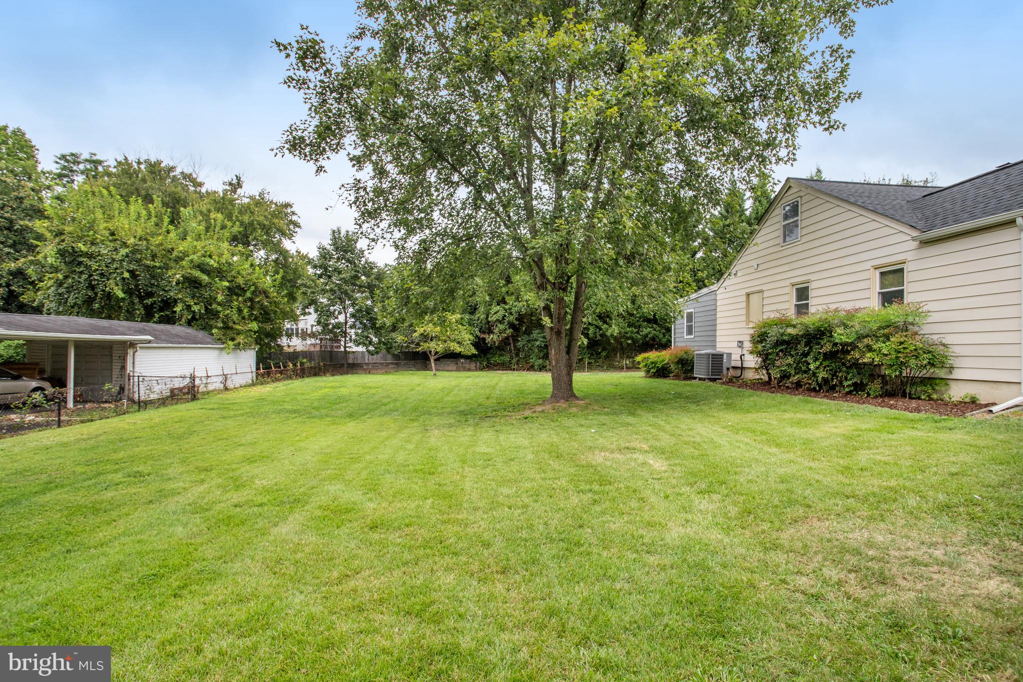 6540 Braddock Rd