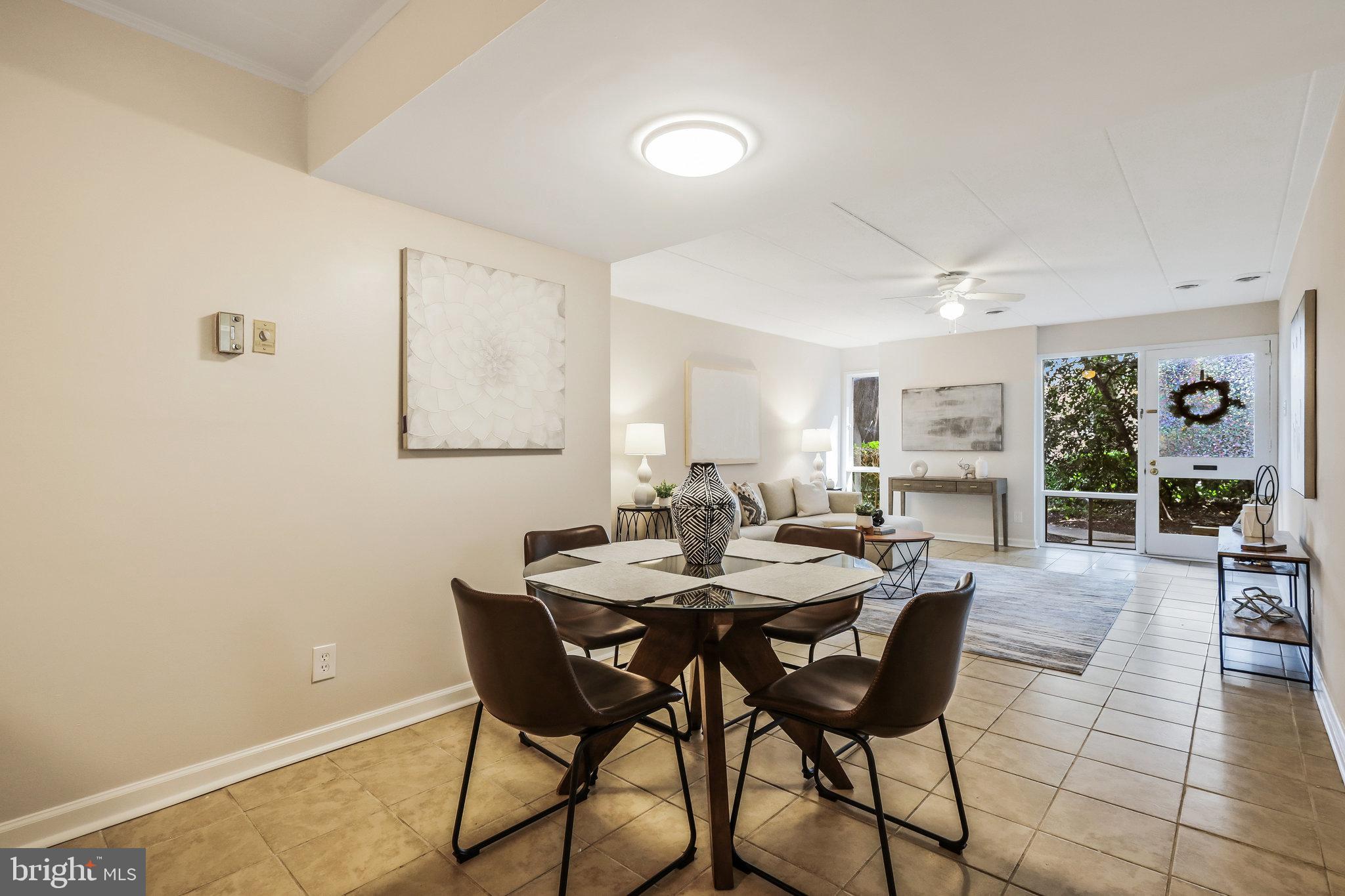 2649 Redcoat Dr #123