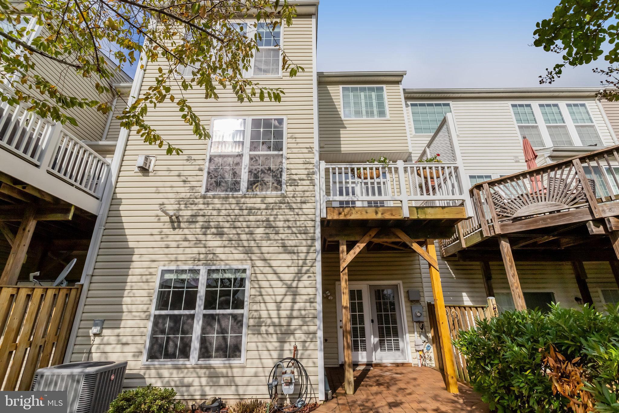 8234 Red Carnation Ct