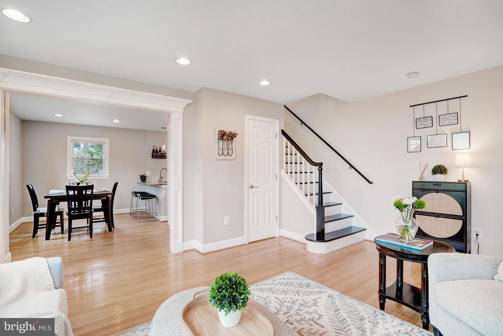 2517 Oberlin Dr