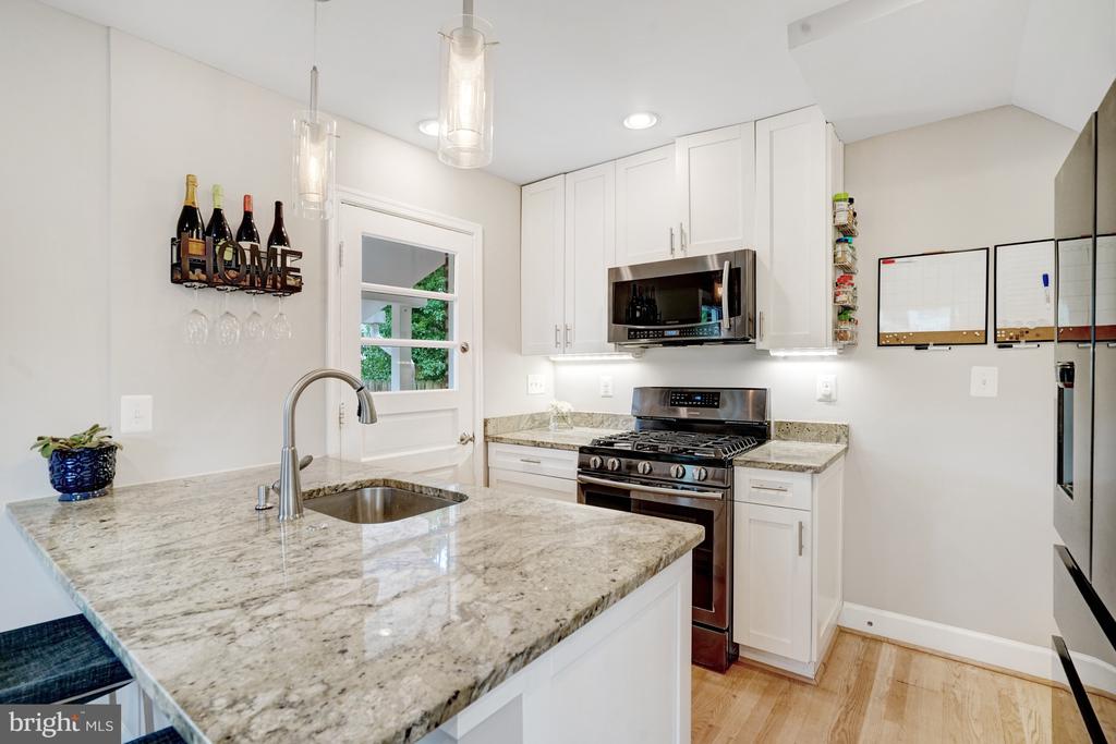 2517 Oberlin Dr