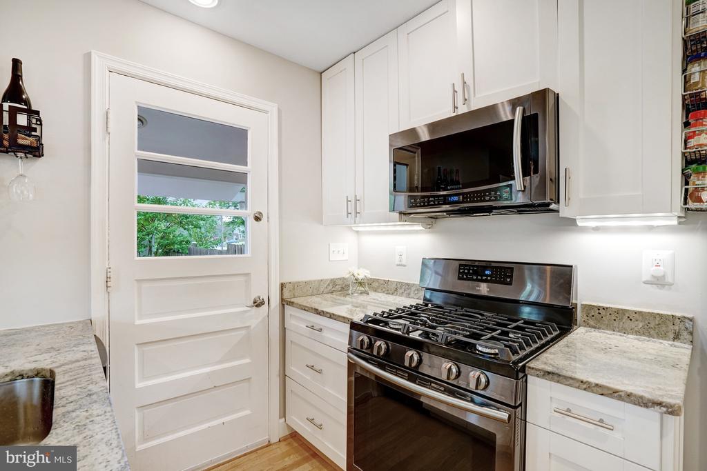 2517 Oberlin Dr