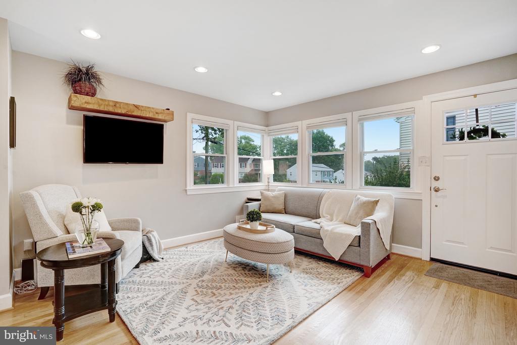 2517 Oberlin Dr