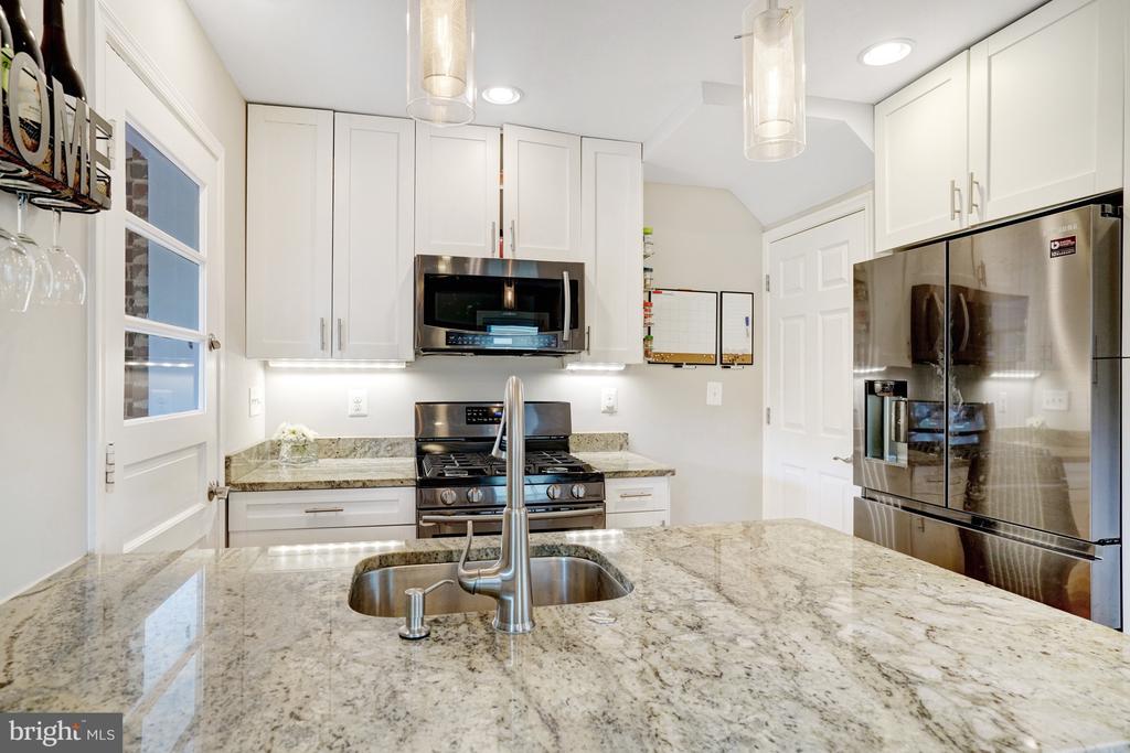 2517 Oberlin Dr