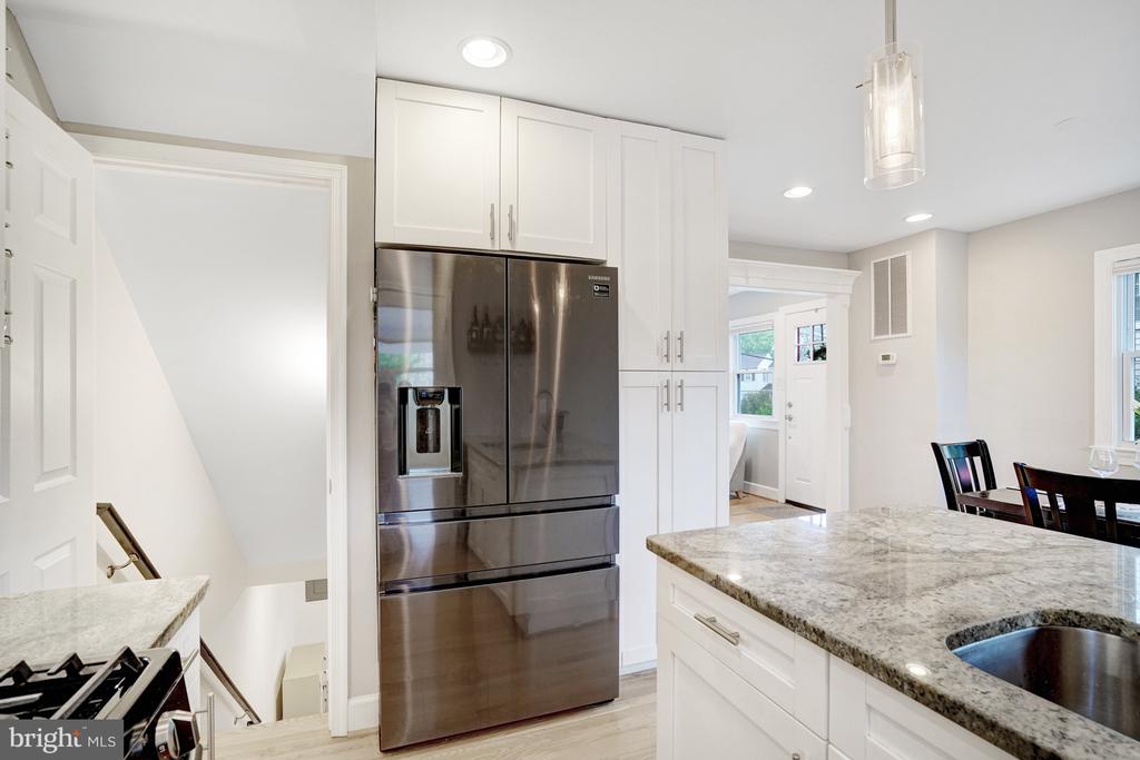 2517 Oberlin Dr