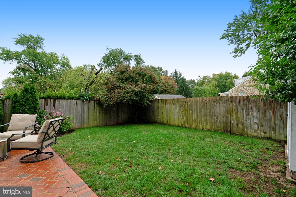 2517 Oberlin Dr