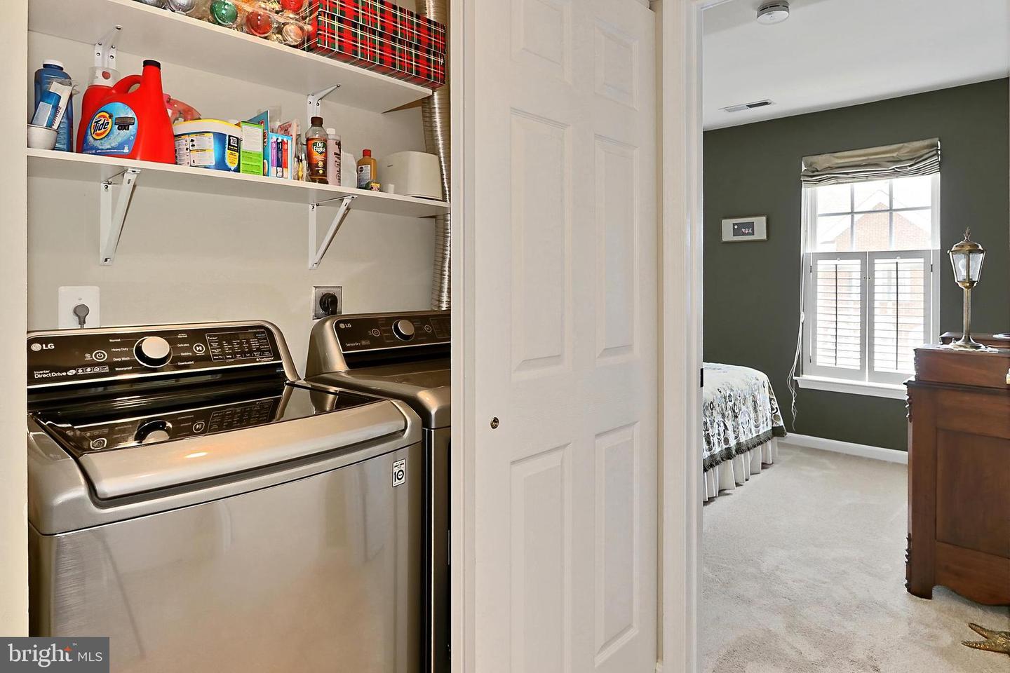 5591 Governors Pond Cir