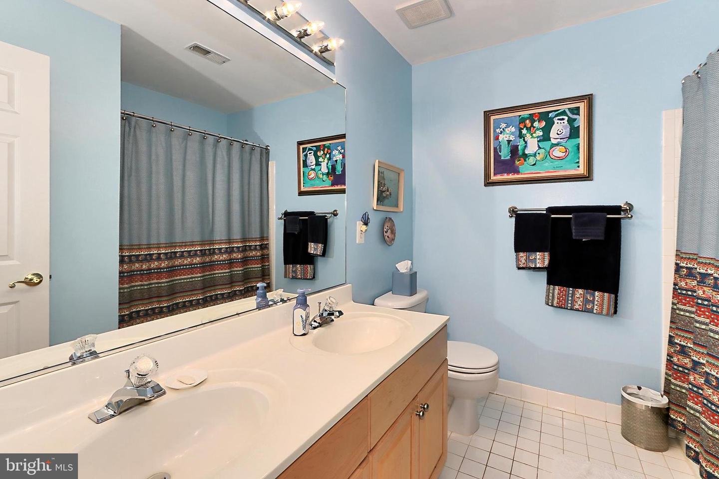 5591 Governors Pond Cir