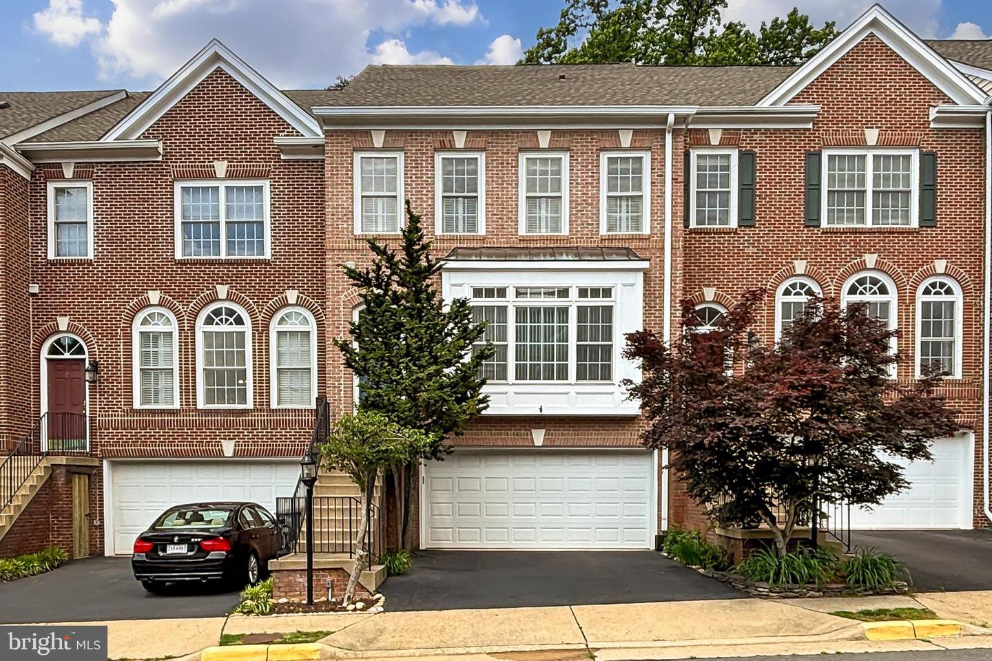 5591 Governors Pond Cir