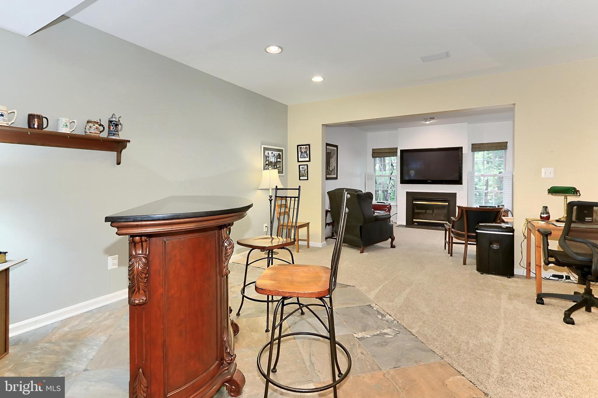 5591 Governors Pond Cir