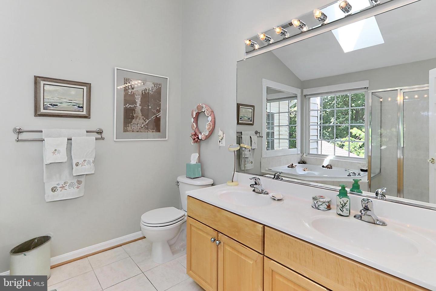 5591 Governors Pond Cir