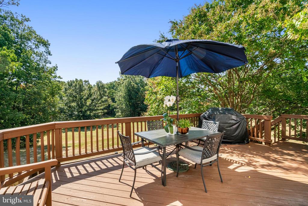 5631 RIDGE VIEW DRIVE