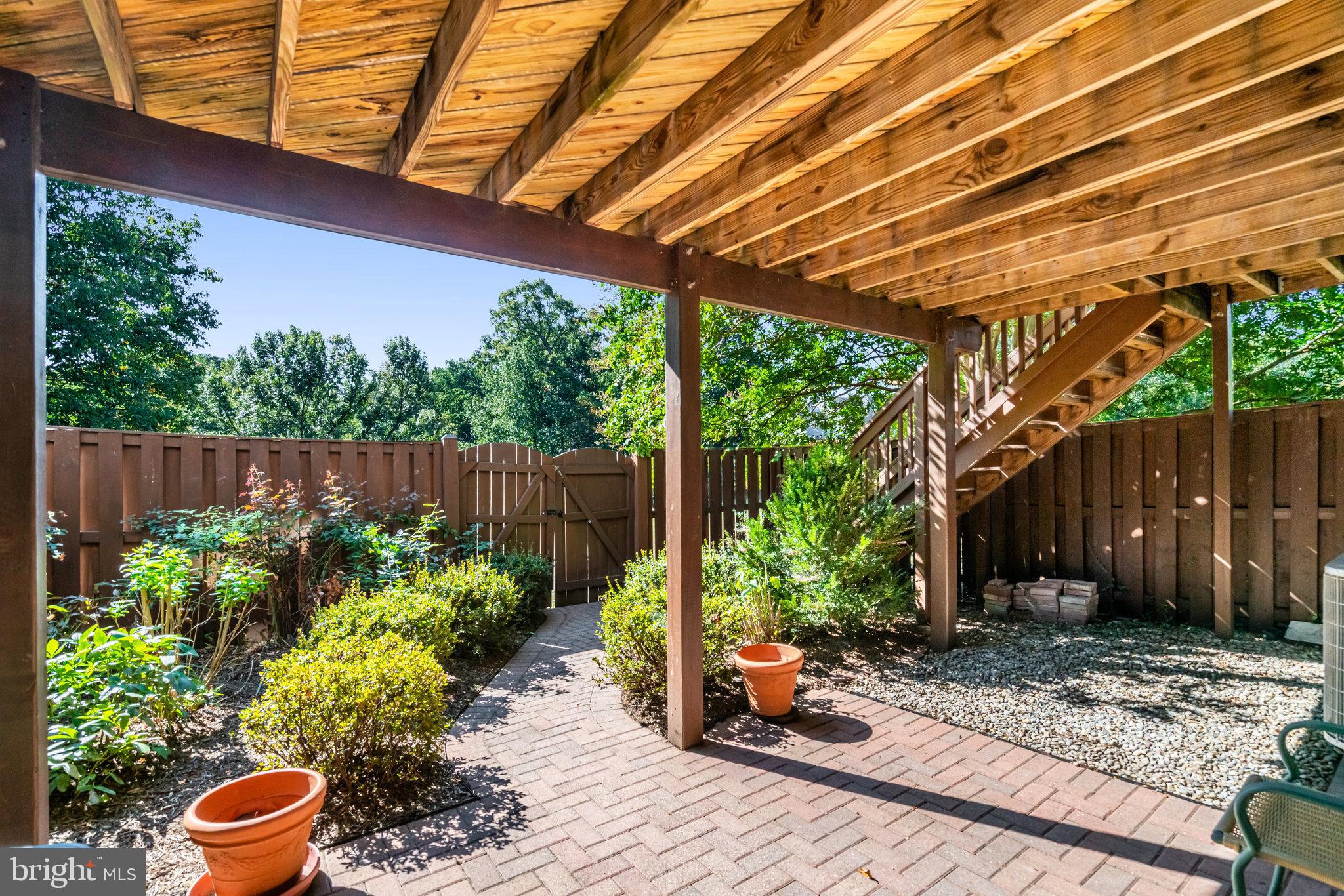 5631 RIDGE VIEW DRIVE