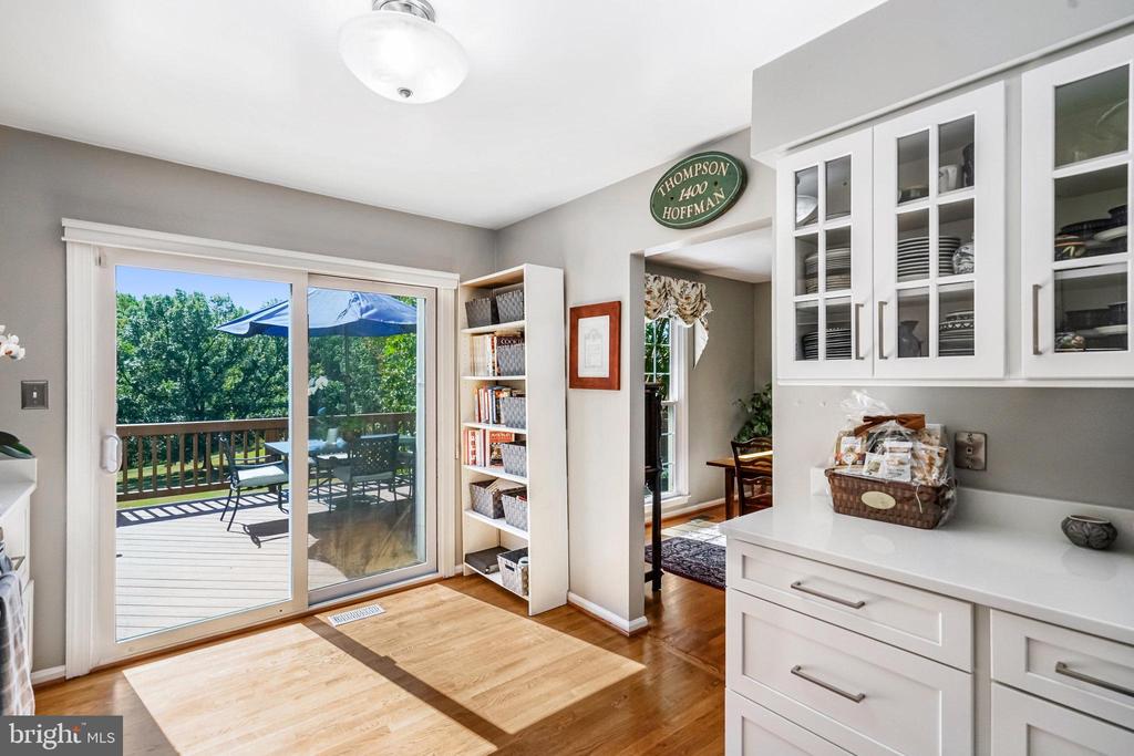 5631 RIDGE VIEW DRIVE