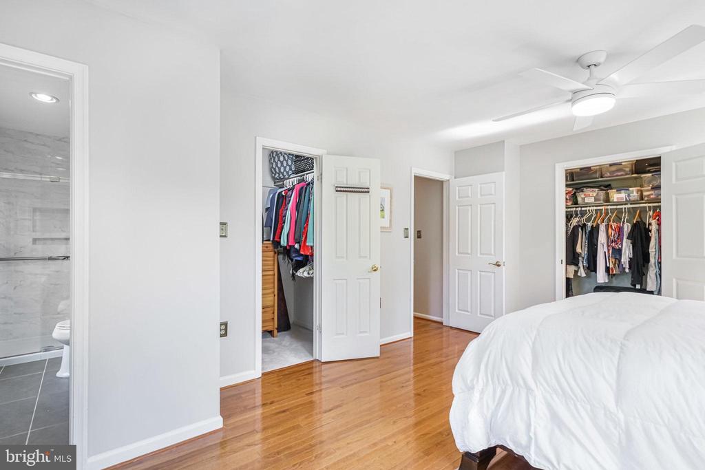 5631 RIDGE VIEW DRIVE