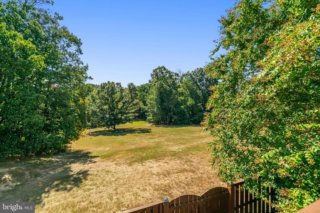 5631 RIDGE VIEW DRIVE