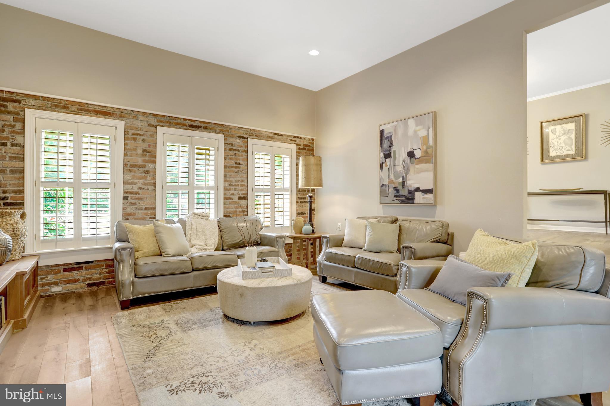 4106 FERRY LANDING ROAD