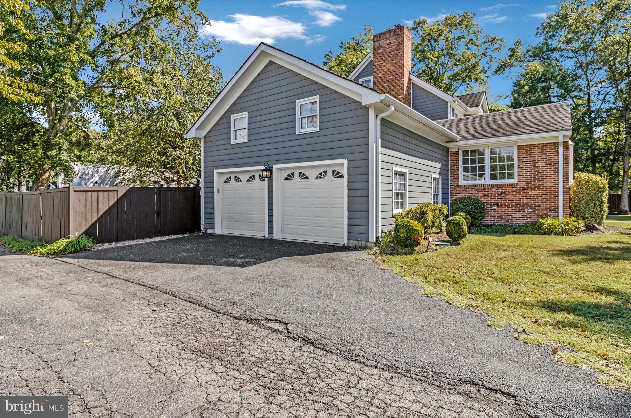 4106 FERRY LANDING ROAD