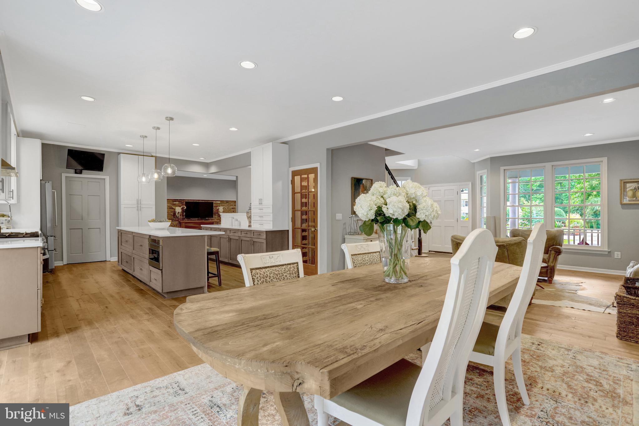 4106 FERRY LANDING ROAD