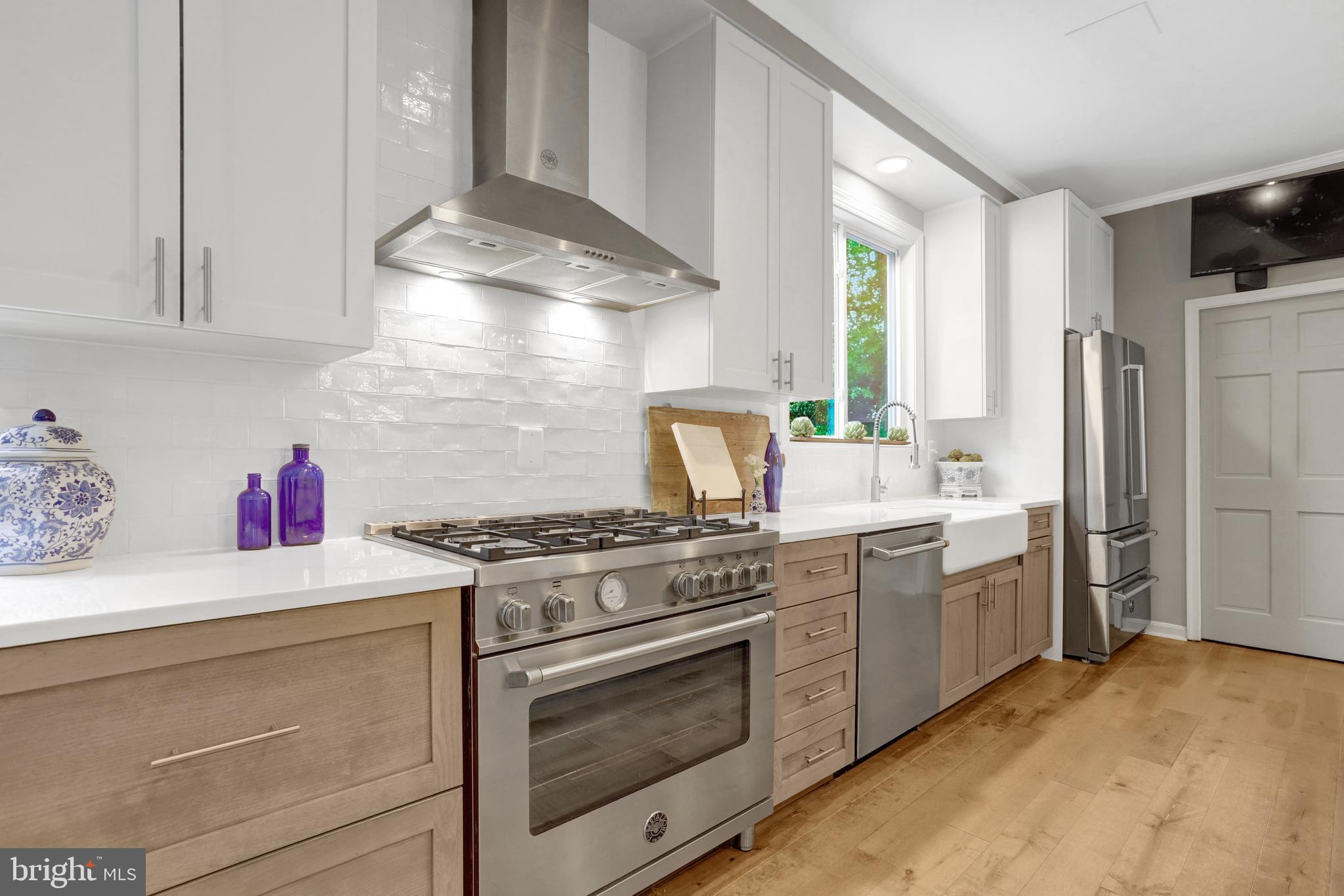 4106 FERRY LANDING ROAD