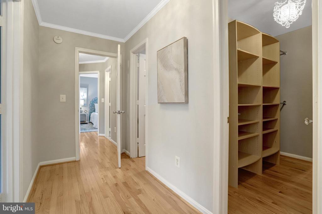 4106 FERRY LANDING ROAD