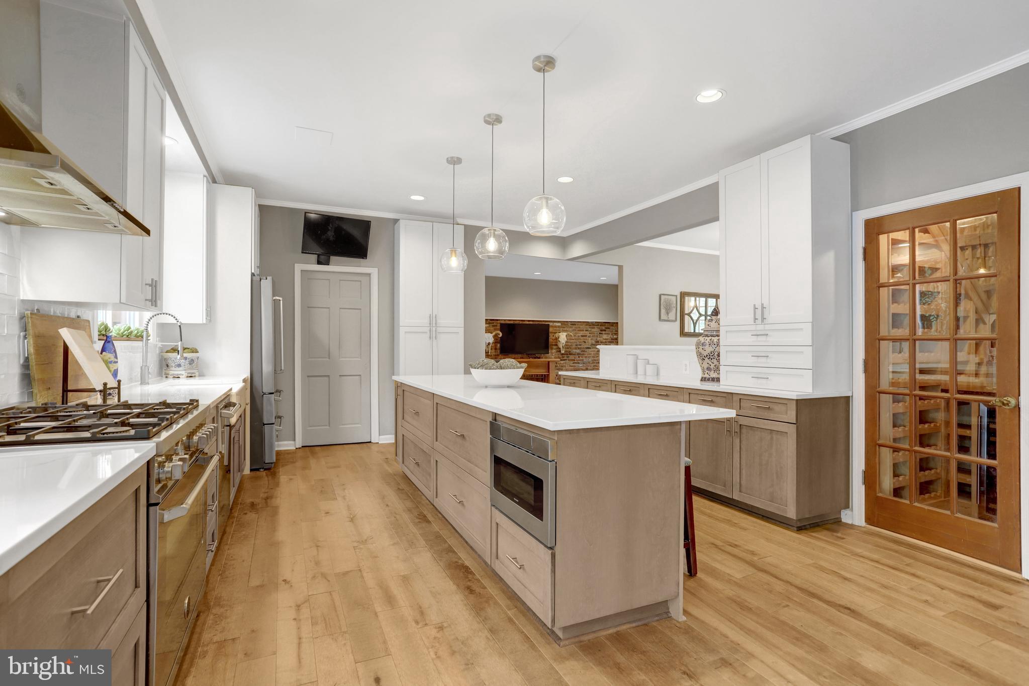 4106 FERRY LANDING ROAD