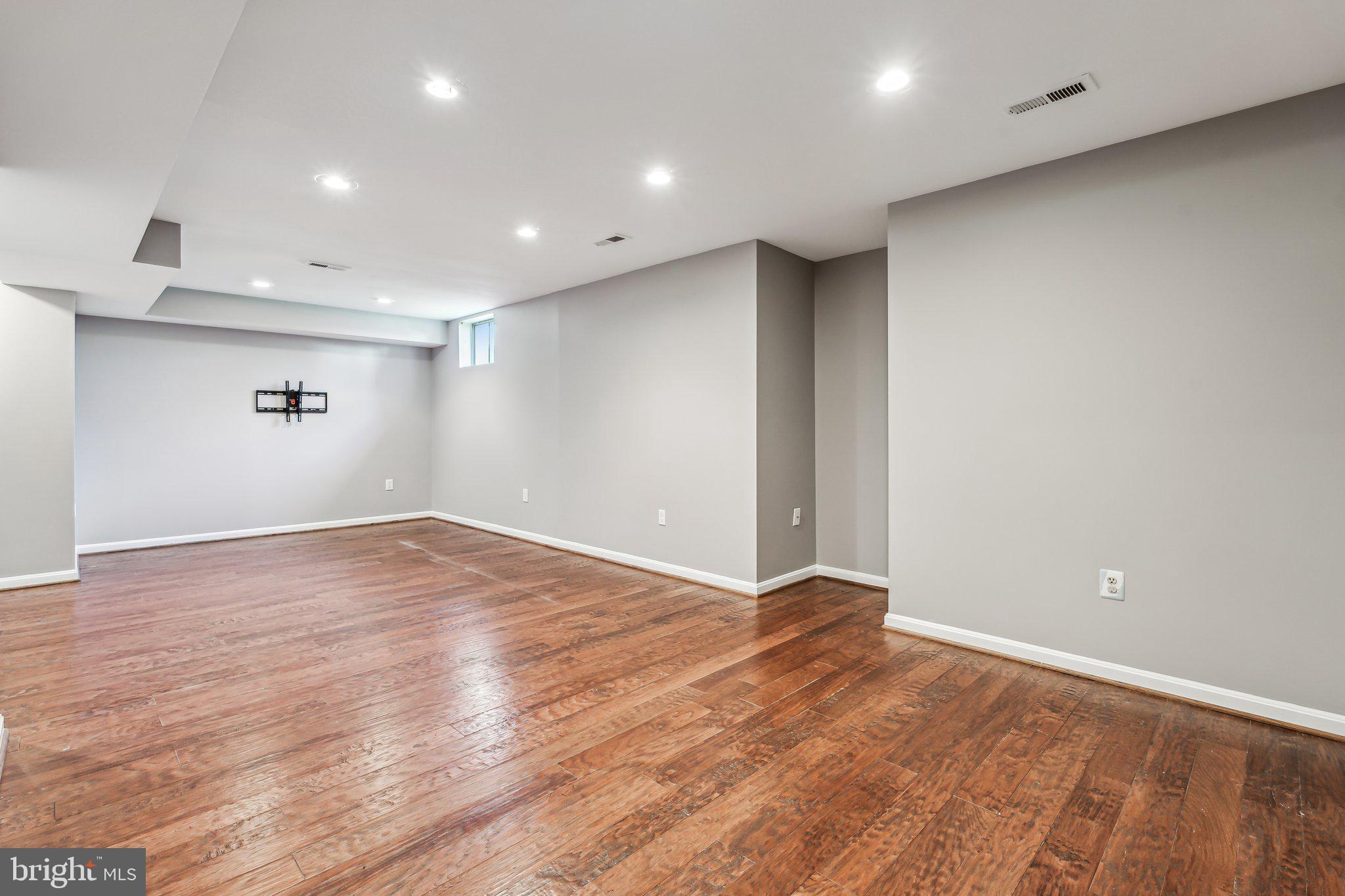 21224 Sweet Grass Way