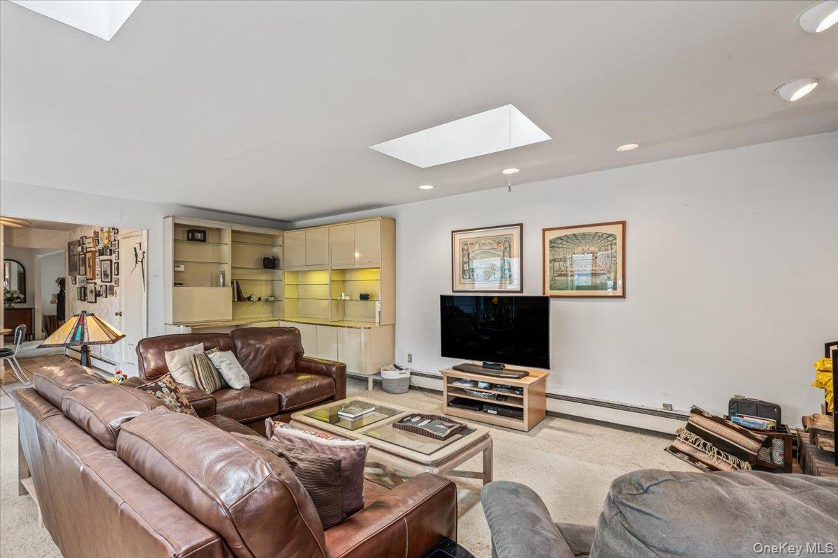 3001 Tinker Drive