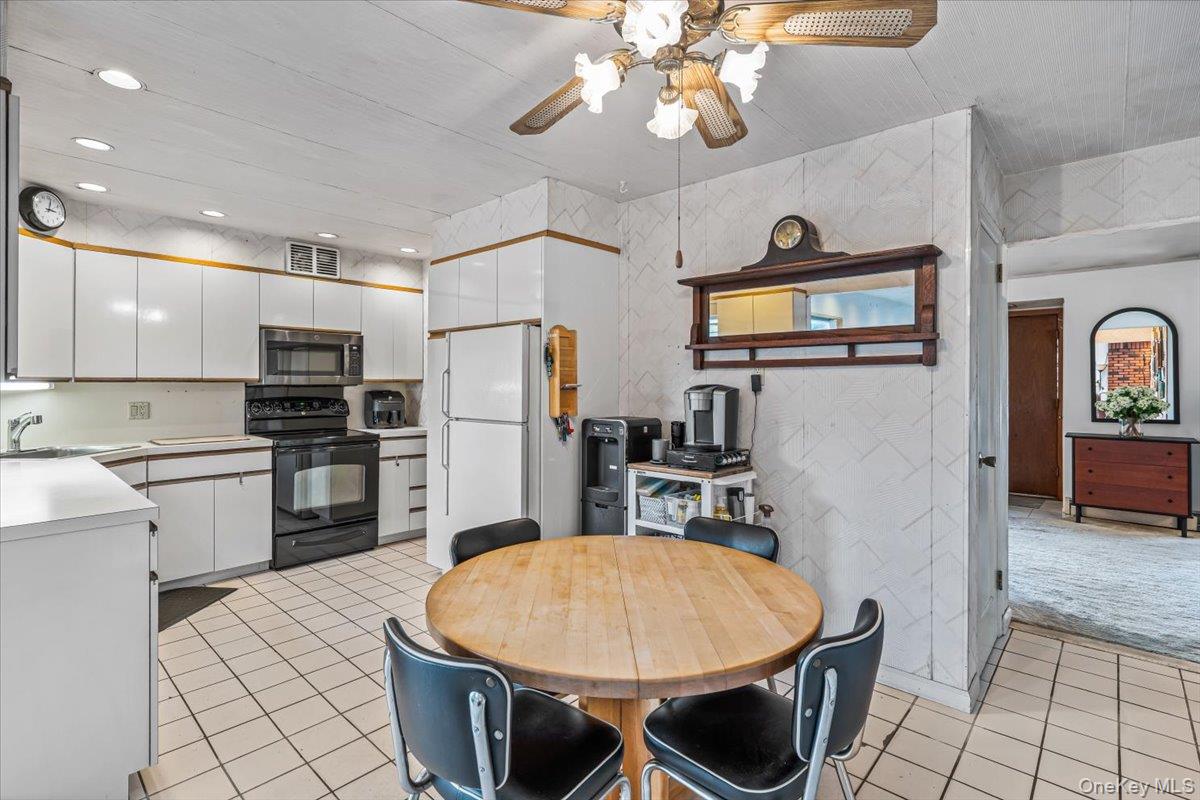 3001 Tinker Drive