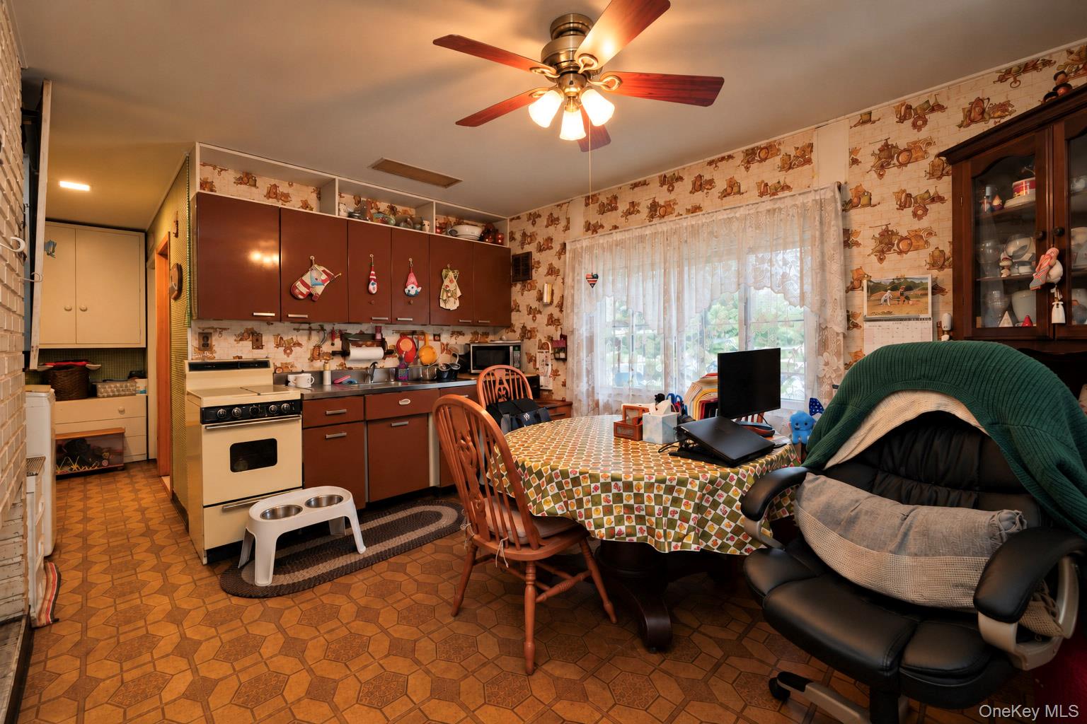 158 Bloomingdale Road