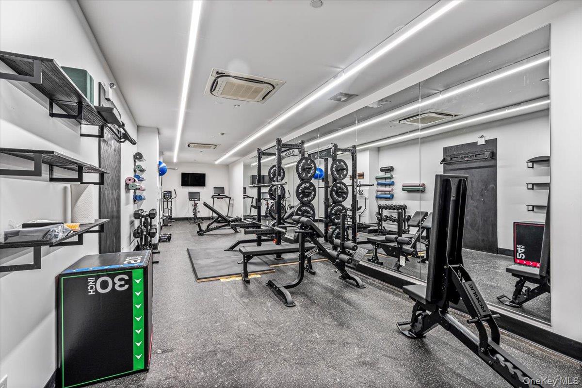 554 4th Avenue Unit: 7B