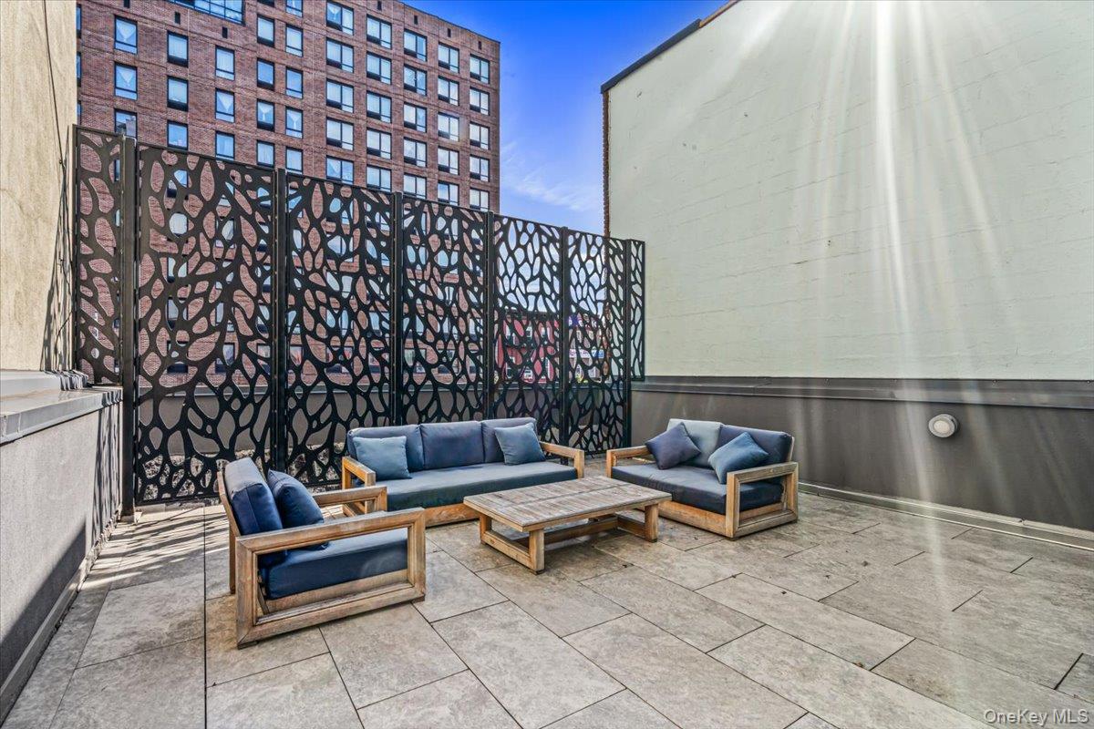 554 4th Avenue Unit: 7B