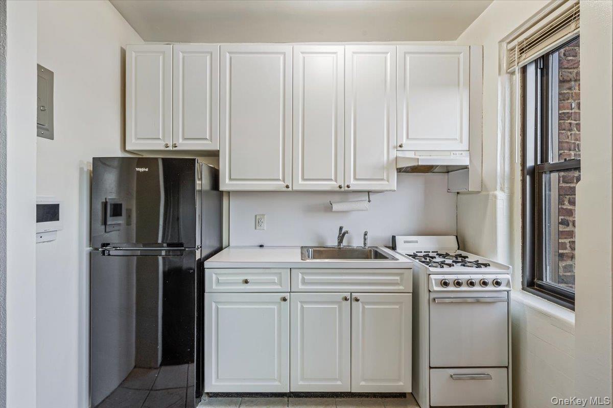 141 Woodmere Boulevard Unit: 3C
