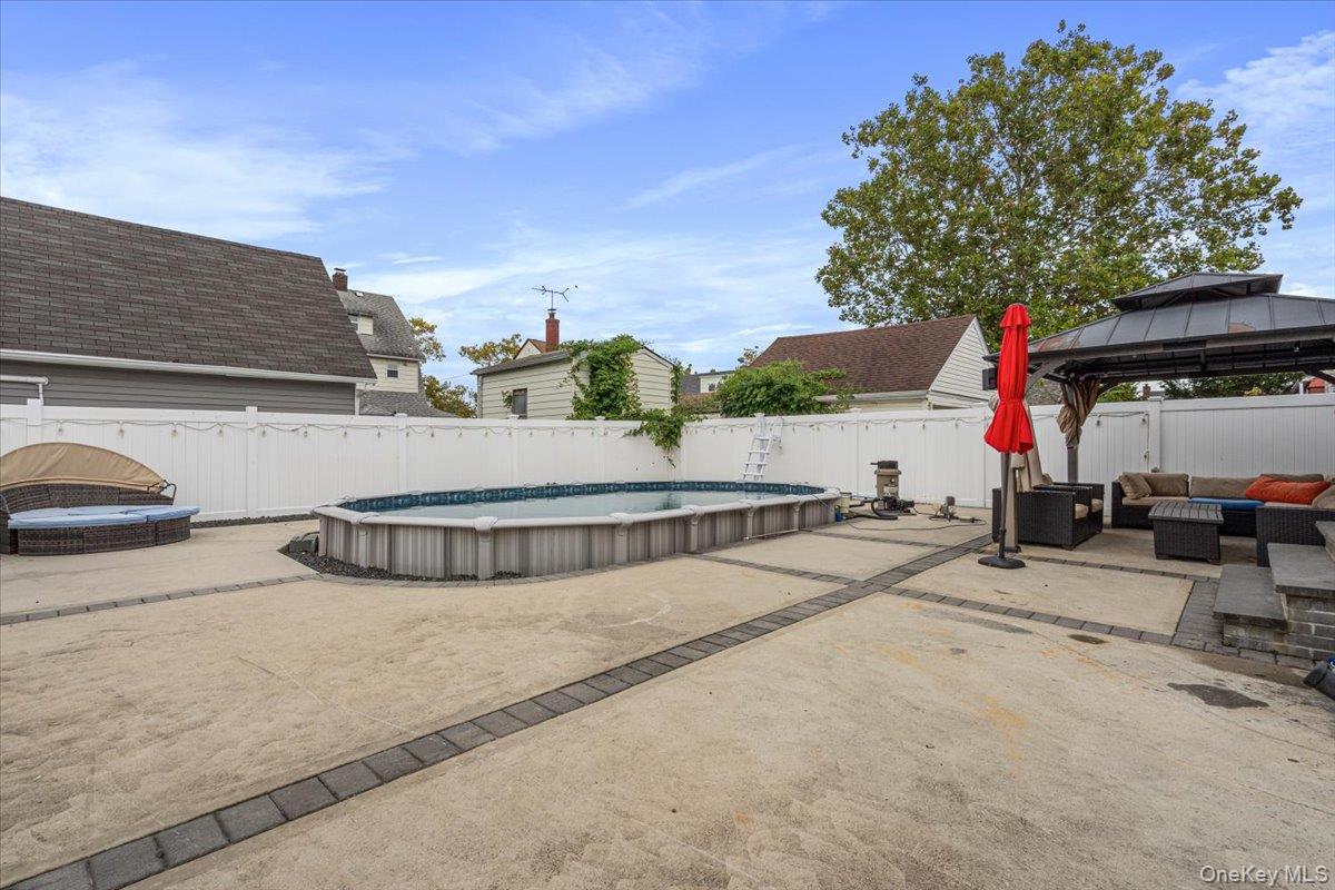 224 Oak Street