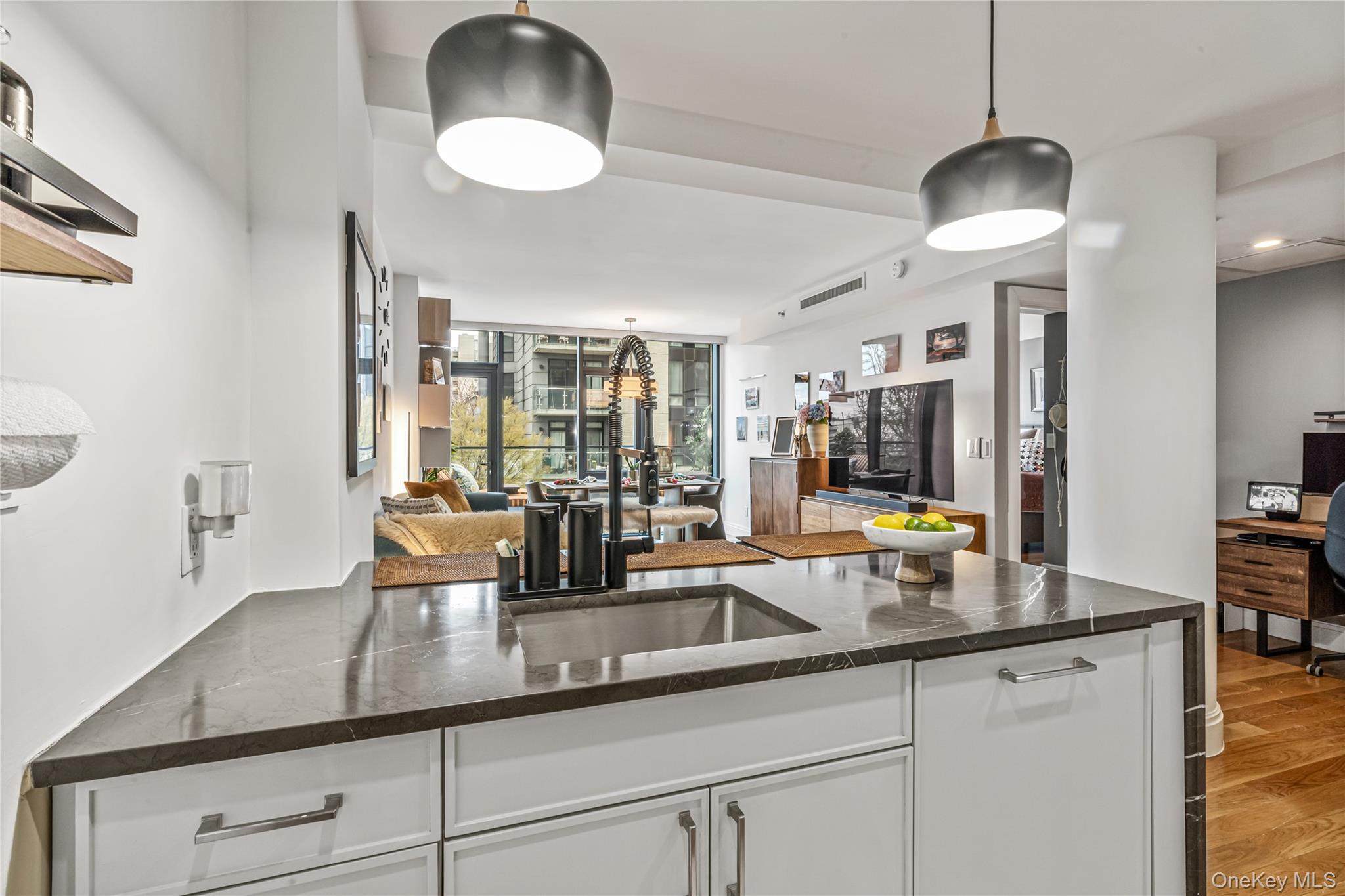 554 4th Avenue Unit: 3D