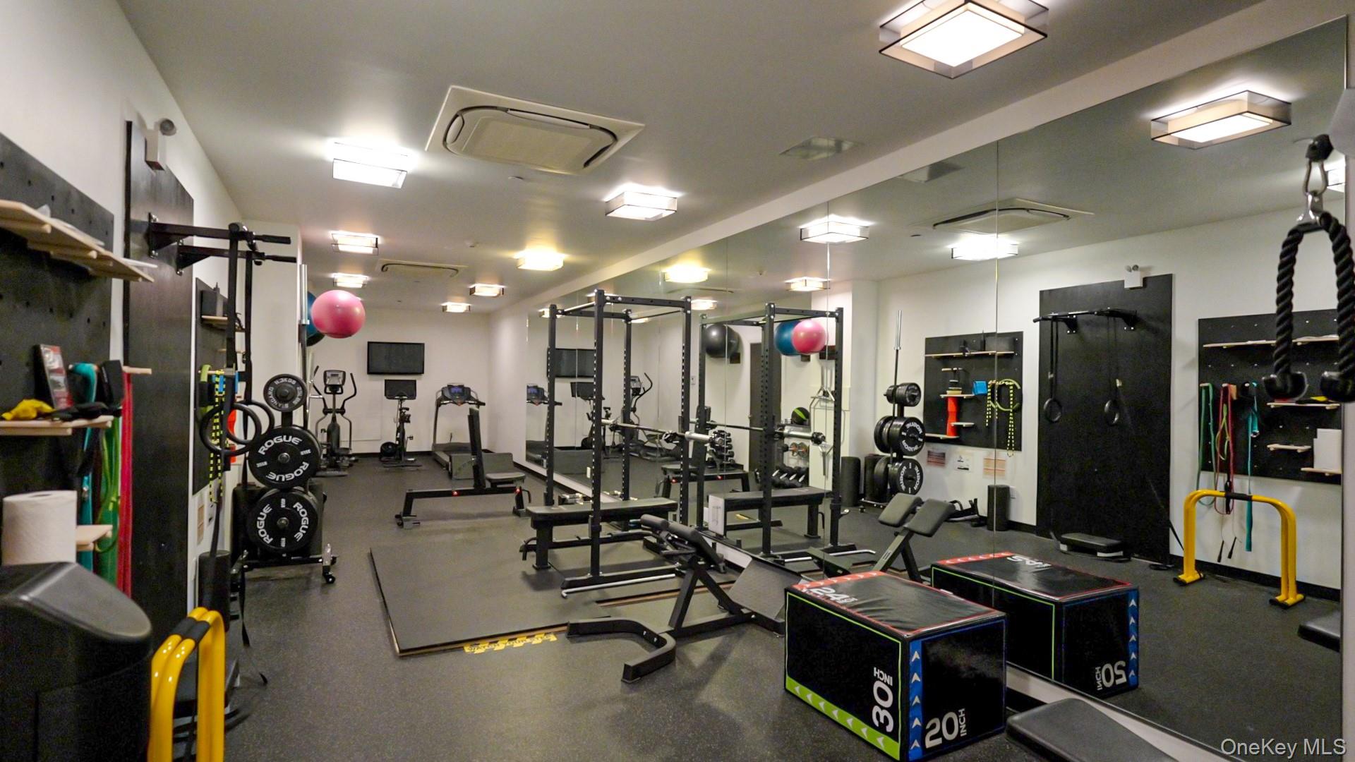 554 4th Avenue Unit: 3D