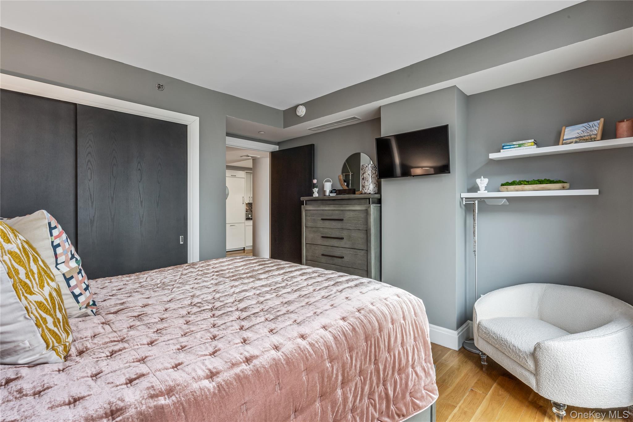 554 4th Avenue Unit: 3D