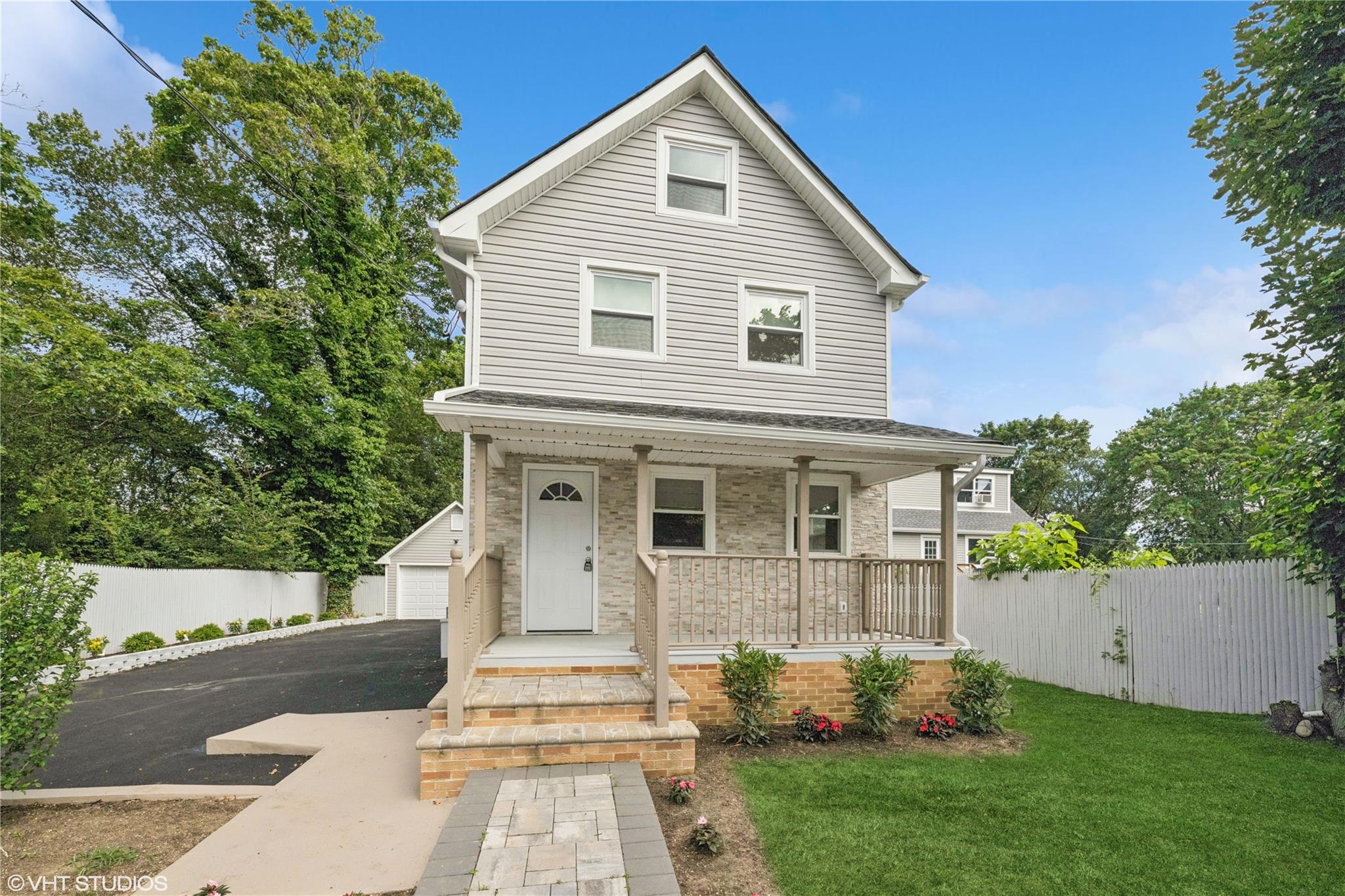 92 Columbia Street
