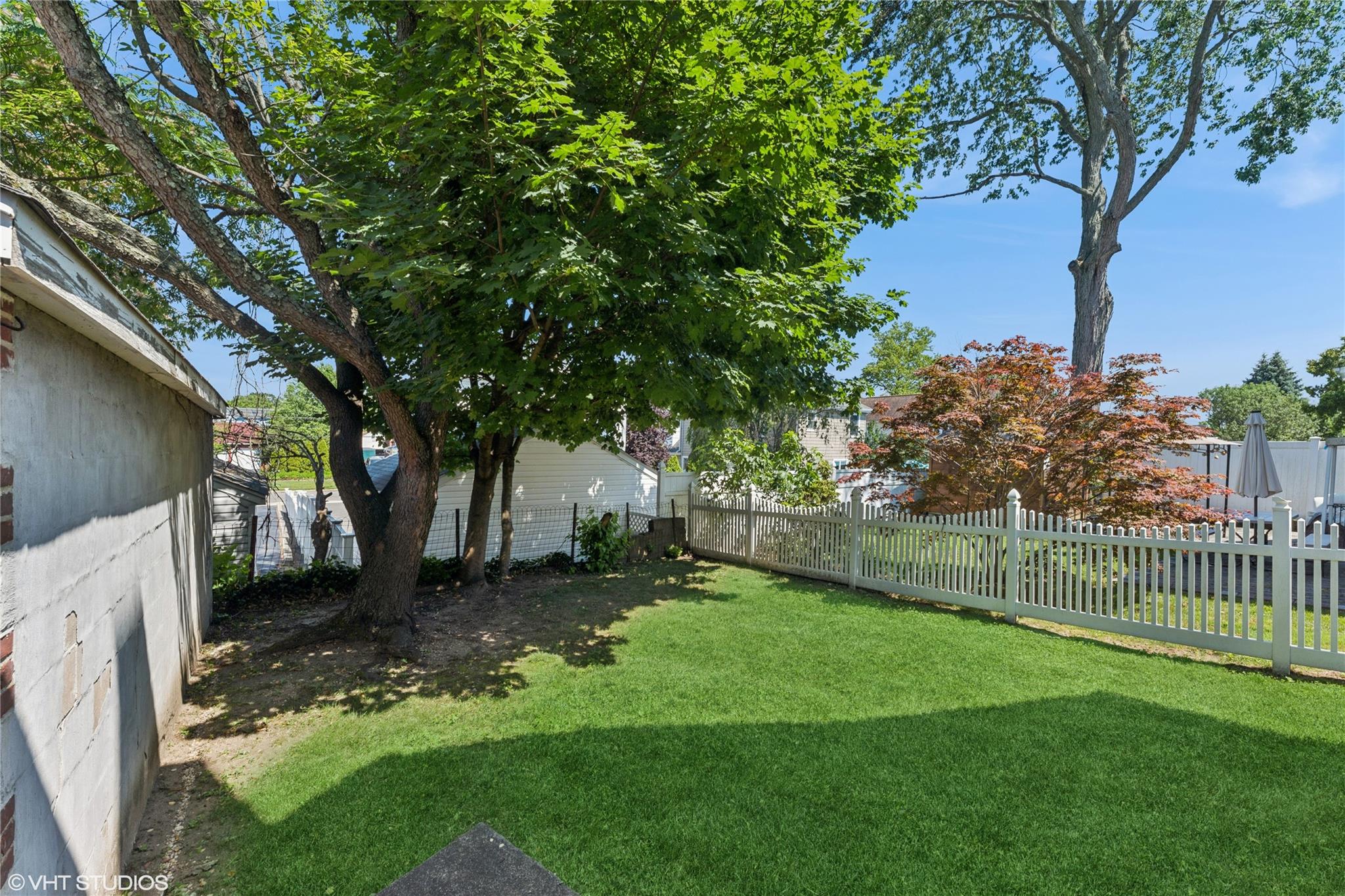 512 Nassau Boulevard