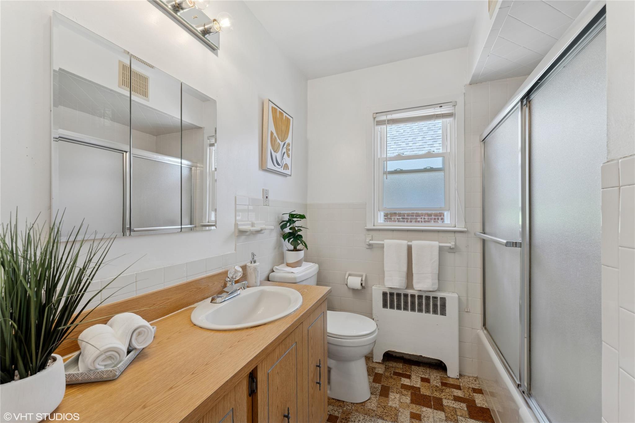 512 Nassau Boulevard