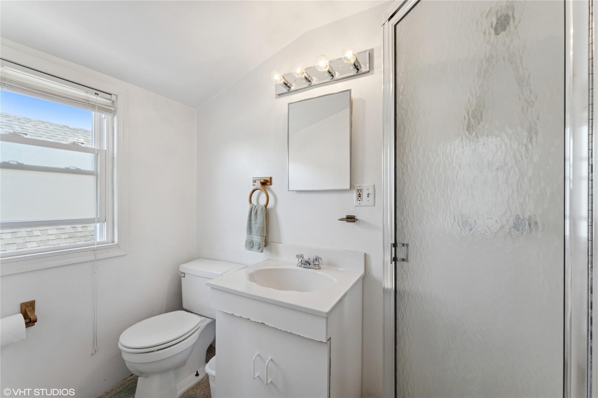 512 Nassau Boulevard